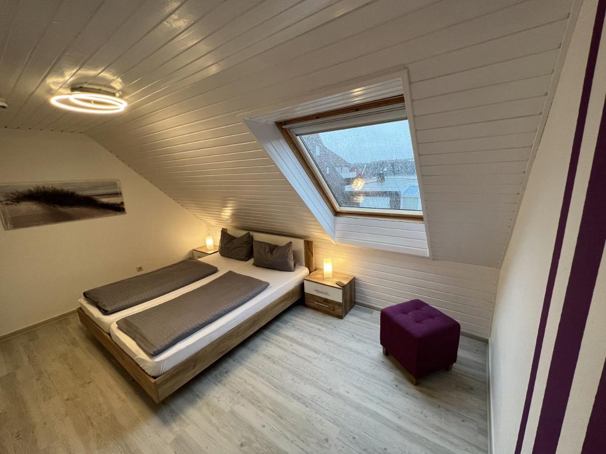 Ferienwohnung Sandfloh Norddeich Esterno foto